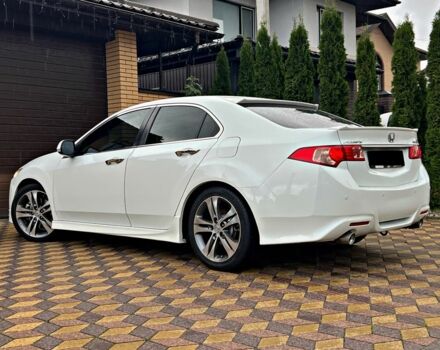 Хонда Аккорд 2012 в Киеве на Automoto.ua Белый Хонда Аккорд, объемом двигателя 2.4 л и пробегом 184 тыс. км за 12450 $, фото 4 на Automoto.ua