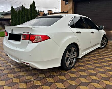 Хонда Аккорд 2012 в Киеве на Automoto.ua Белый Хонда Аккорд, объемом двигателя 2.4 л и пробегом 184 тыс. км за 12450 $, фото 1 на Automoto.ua