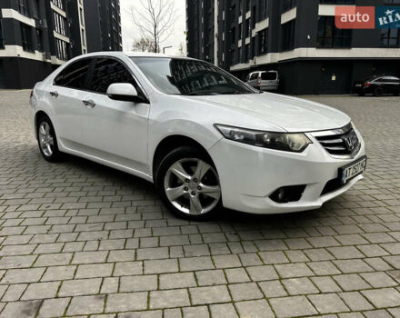 Белый Хонда Аккорд, объемом двигателя 2 л и пробегом 231 тыс. км за 8950 $, фото 1 на Automoto.ua