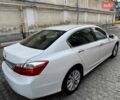 Белый Хонда Аккорд, объемом двигателя 2.4 л и пробегом 168 тыс. км за 13000 $, фото 6 на Automoto.ua