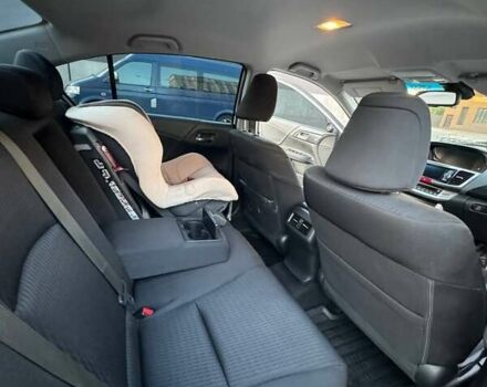 Білий Хонда Аккорд, об'ємом двигуна 2.36 л та пробігом 164 тис. км за 13500 $, фото 6 на Automoto.ua