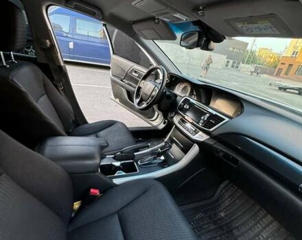 Білий Хонда Аккорд, об'ємом двигуна 2.36 л та пробігом 164 тис. км за 13500 $, фото 5 на Automoto.ua