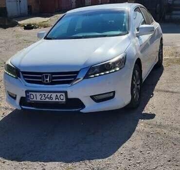 Белый Хонда Аккорд, объемом двигателя 2.36 л и пробегом 226 тыс. км за 10000 $, фото 6 на Automoto.ua