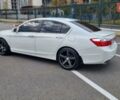 Белый Хонда Аккорд, объемом двигателя 2.36 л и пробегом 149 тыс. км за 15000 $, фото 11 на Automoto.ua