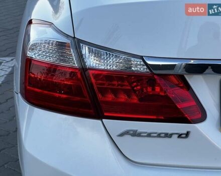 Білий Хонда Аккорд, об'ємом двигуна 2.35 л та пробігом 135 тис. км за 15300 $, фото 10 на Automoto.ua