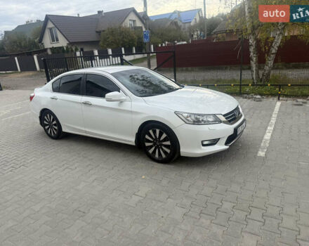 Білий Хонда Аккорд, об'ємом двигуна 2.4 л та пробігом 172 тис. км за 12999 $, фото 13 на Automoto.ua
