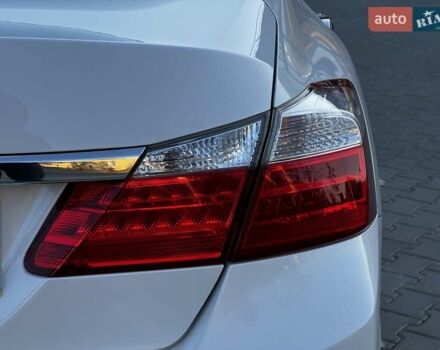 Білий Хонда Аккорд, об'ємом двигуна 2.35 л та пробігом 135 тис. км за 15300 $, фото 11 на Automoto.ua