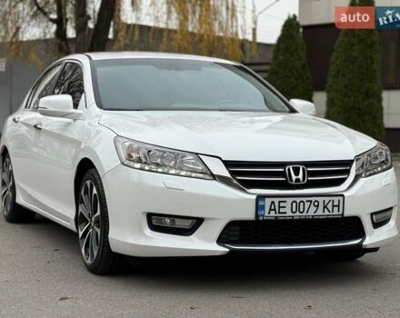 Білий Хонда Аккорд, об'ємом двигуна 2.4 л та пробігом 122 тис. км за 13500 $, фото 14 на Automoto.ua