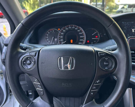 Белый Хонда Аккорд, объемом двигателя 2.4 л и пробегом 175 тыс. км за 13500 $, фото 16 на Automoto.ua