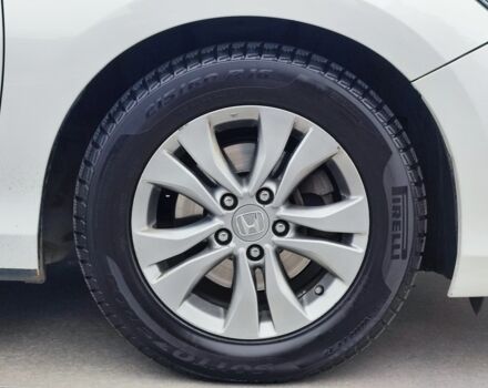 Белый Хонда Аккорд, объемом двигателя 0.24 л и пробегом 168 тыс. км за 15300 $, фото 1 на Automoto.ua