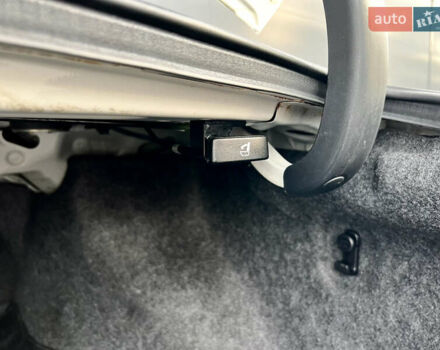 Белый Хонда Аккорд, объемом двигателя 2.4 л и пробегом 185 тыс. км за 12900 $, фото 58 на Automoto.ua