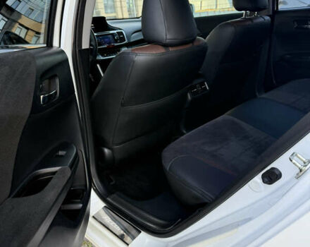 Белый Хонда Аккорд, объемом двигателя 2.4 л и пробегом 170 тыс. км за 13300 $, фото 15 на Automoto.ua