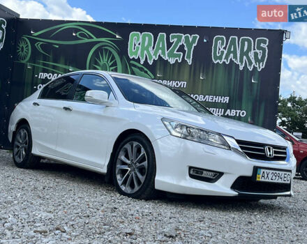 Белый Хонда Аккорд, объемом двигателя 2.4 л и пробегом 191 тыс. км за 13900 $, фото 4 на Automoto.ua