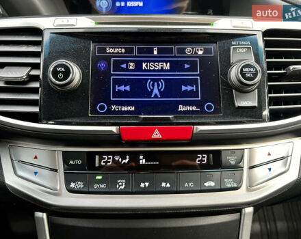 Белый Хонда Аккорд, объемом двигателя 2.4 л и пробегом 185 тыс. км за 12900 $, фото 37 на Automoto.ua