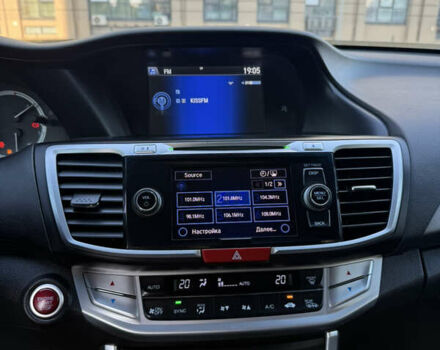 Белый Хонда Аккорд, объемом двигателя 2.4 л и пробегом 170 тыс. км за 13300 $, фото 18 на Automoto.ua