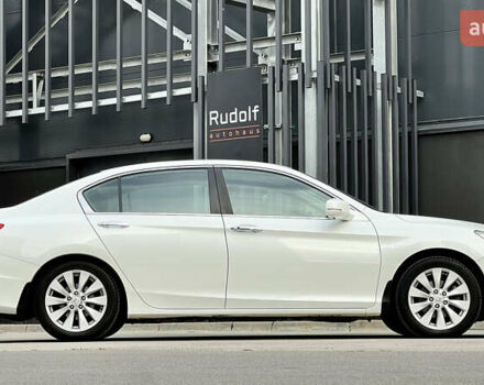 Белый Хонда Аккорд, объемом двигателя 2.4 л и пробегом 185 тыс. км за 12900 $, фото 4 на Automoto.ua