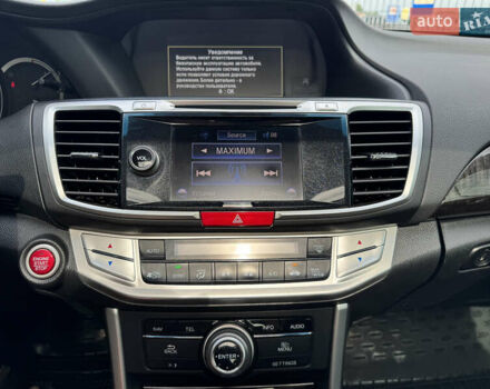 Белый Хонда Аккорд, объемом двигателя 3.5 л и пробегом 229 тыс. км за 16990 $, фото 28 на Automoto.ua