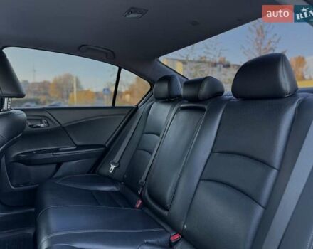 Білий Хонда Аккорд, об'ємом двигуна 2.35 л та пробігом 135 тис. км за 15300 $, фото 32 на Automoto.ua