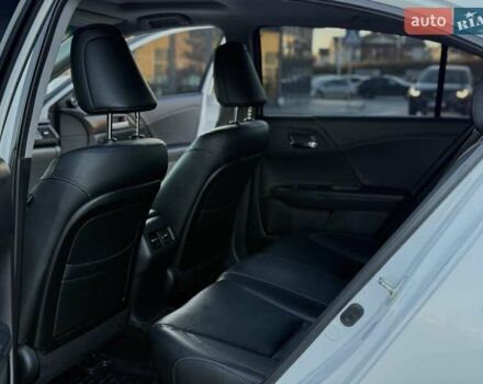 Білий Хонда Аккорд, об'ємом двигуна 2.35 л та пробігом 135 тис. км за 15300 $, фото 31 на Automoto.ua
