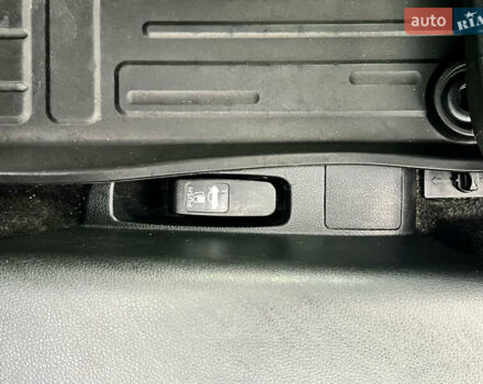 Белый Хонда Аккорд, объемом двигателя 2.4 л и пробегом 185 тыс. км за 12900 $, фото 27 на Automoto.ua