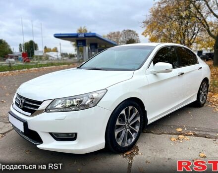 Білий Хонда Аккорд, об'ємом двигуна 2.4 л та пробігом 134 тис. км за 12900 $, фото 7 на Automoto.ua