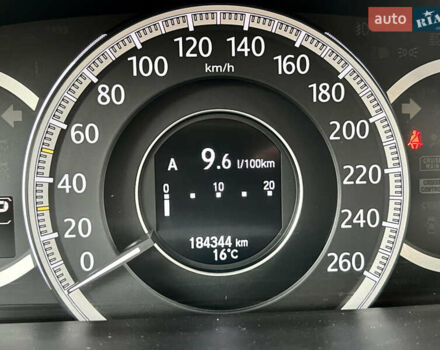 Белый Хонда Аккорд, объемом двигателя 2.4 л и пробегом 185 тыс. км за 12900 $, фото 28 на Automoto.ua