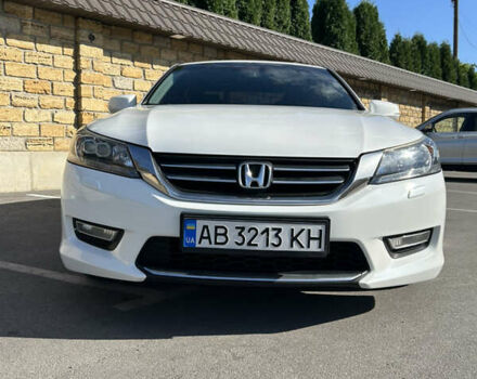 Білий Хонда Аккорд, об'ємом двигуна 2.4 л та пробігом 187 тис. км за 13300 $, фото 2 на Automoto.ua