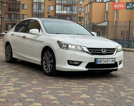 Белый Хонда Аккорд, объемом двигателя 2.36 л и пробегом 162 тыс. км за 13900 $, фото 2 на Automoto.ua