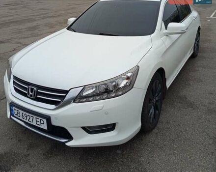 Белый Хонда Аккорд, объемом двигателя 2.36 л и пробегом 230 тыс. км за 12400 $, фото 1 на Automoto.ua