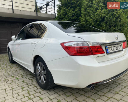 Білий Хонда Аккорд, об'ємом двигуна 2.4 л та пробігом 98 тис. км за 16200 $, фото 4 на Automoto.ua