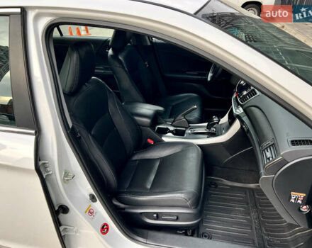 Белый Хонда Аккорд, объемом двигателя 2.4 л и пробегом 185 тыс. км за 12900 $, фото 47 на Automoto.ua