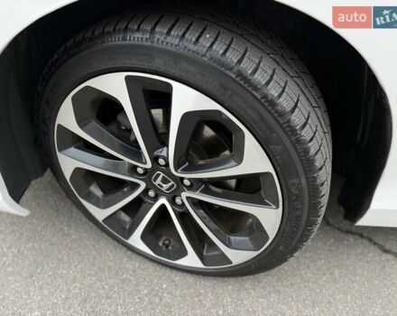 Білий Хонда Аккорд, об'ємом двигуна 2.4 л та пробігом 122 тис. км за 13500 $, фото 6 на Automoto.ua