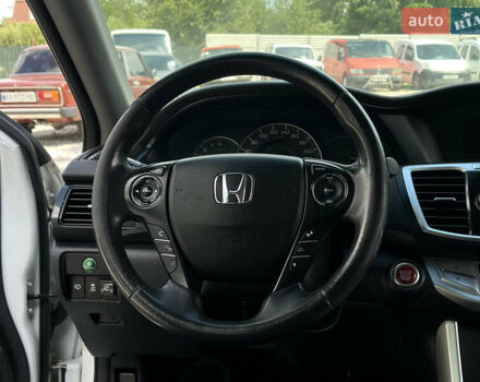 Белый Хонда Аккорд, объемом двигателя 2.4 л и пробегом 191 тыс. км за 13900 $, фото 14 на Automoto.ua