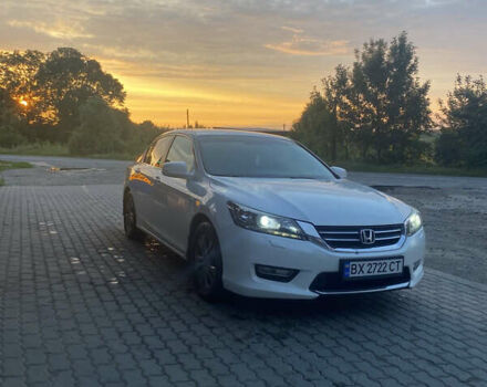 Білий Хонда Аккорд, об'ємом двигуна 2.4 л та пробігом 98 тис. км за 16200 $, фото 1 на Automoto.ua