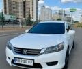 Білий Хонда Аккорд, об'ємом двигуна 2.4 л та пробігом 213 тис. км за 11999 $, фото 1 на Automoto.ua