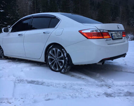 Білий Хонда Аккорд, об'ємом двигуна 3.5 л та пробігом 147 тис. км за 16950 $, фото 21 на Automoto.ua