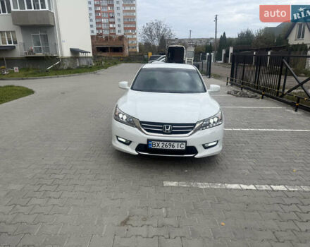 Білий Хонда Аккорд, об'ємом двигуна 2.4 л та пробігом 172 тис. км за 12999 $, фото 10 на Automoto.ua