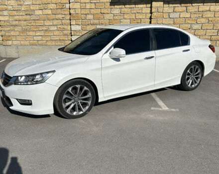 Білий Хонда Аккорд, об'ємом двигуна 2.4 л та пробігом 187 тис. км за 13300 $, фото 3 на Automoto.ua