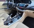 Белый Хонда Аккорд, объемом двигателя 2.4 л и пробегом 75 тыс. км за 15500 $, фото 7 на Automoto.ua