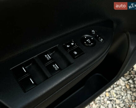 Белый Хонда Аккорд, объемом двигателя 2.4 л и пробегом 191 тыс. км за 13900 $, фото 11 на Automoto.ua