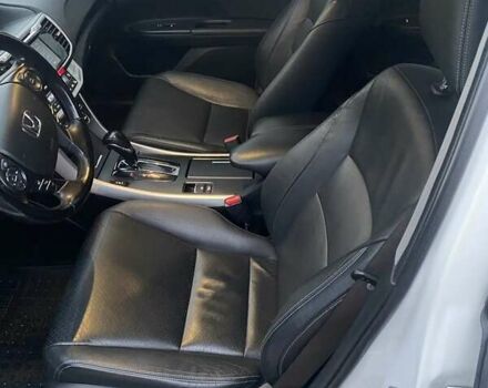 Белый Хонда Аккорд, объемом двигателя 2.36 л и пробегом 130 тыс. км за 15900 $, фото 15 на Automoto.ua