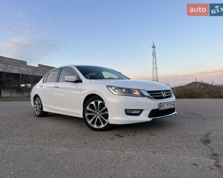 Белый Хонда Аккорд, объемом двигателя 2.35 л и пробегом 197 тыс. км за 11600 $, фото 1 на Automoto.ua