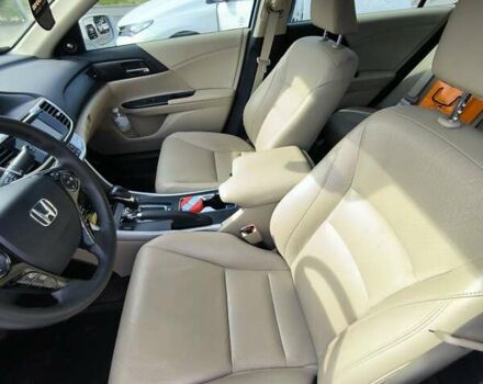 Белый Хонда Аккорд, объемом двигателя 2 л и пробегом 108 тыс. км за 15999 $, фото 16 на Automoto.ua