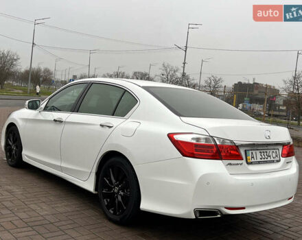 Білий Хонда Аккорд, об'ємом двигуна 2.4 л та пробігом 175 тис. км за 14700 $, фото 3 на Automoto.ua