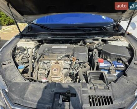 Білий Хонда Аккорд, об'ємом двигуна 2.4 л та пробігом 150 тис. км за 16000 $, фото 14 на Automoto.ua