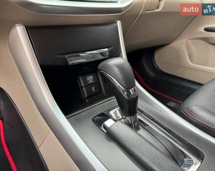 Белый Хонда Аккорд, объемом двигателя 2.36 л и пробегом 147 тыс. км за 11900 $, фото 15 на Automoto.ua