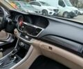 Белый Хонда Аккорд, объемом двигателя 2.4 л и пробегом 180 тыс. км за 13300 $, фото 5 на Automoto.ua