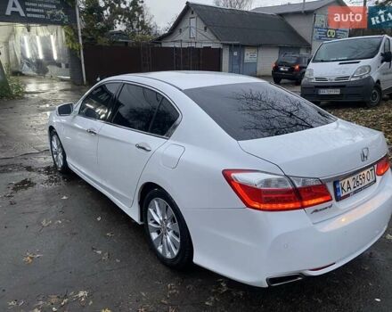 Белый Хонда Аккорд, объемом двигателя 2.36 л и пробегом 130 тыс. км за 15900 $, фото 8 на Automoto.ua