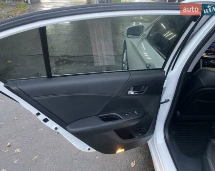 Белый Хонда Аккорд, объемом двигателя 2.36 л и пробегом 130 тыс. км за 15900 $, фото 9 на Automoto.ua