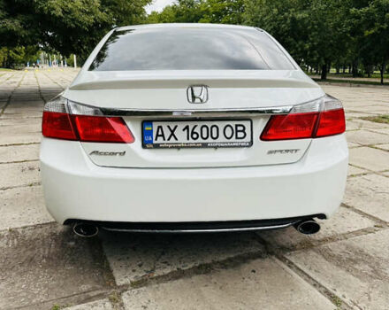 Белый Хонда Аккорд, объемом двигателя 2.4 л и пробегом 163 тыс. км за 12500 $, фото 8 на Automoto.ua